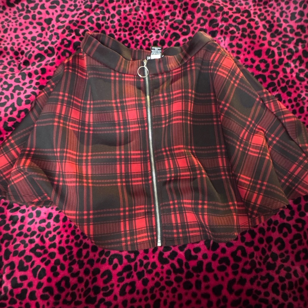 Hot Topic Red and Black Plaid Skater Skirt